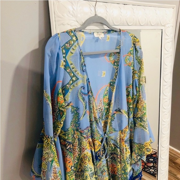 Umgee Assymetrical Hem Kimono - Picture 3 of 5